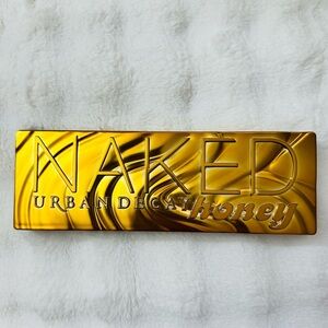 Urban Decay Naked Honey Eyeshadow Palette Neutral Golden Eyeshadow